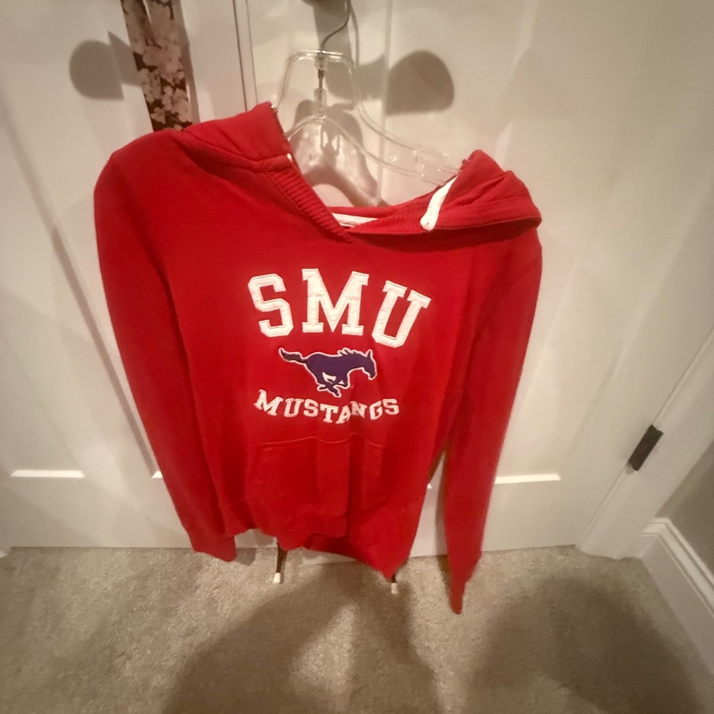 SMU Mustangs women’s medium